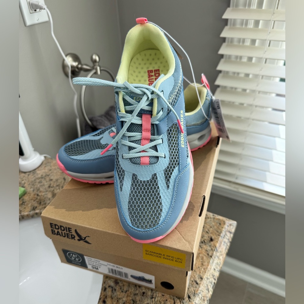 👟🆕Eddie Bauer Women's Multicolored Koshi Walking / Hiking Sneakers, Size 9👟